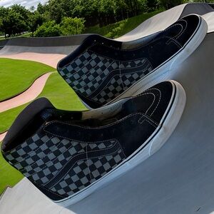 Vans check high-tops - unworn - no laces